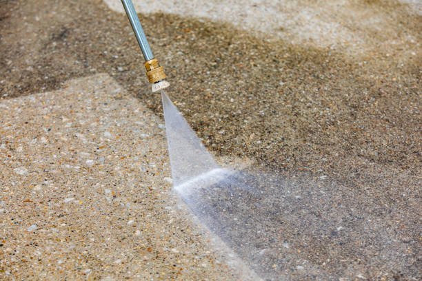 Best Building Exterior Washing  in Dayton, TX